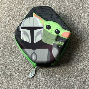 Disney Parks Grogu and Mandalorian Coloring/Writing Case